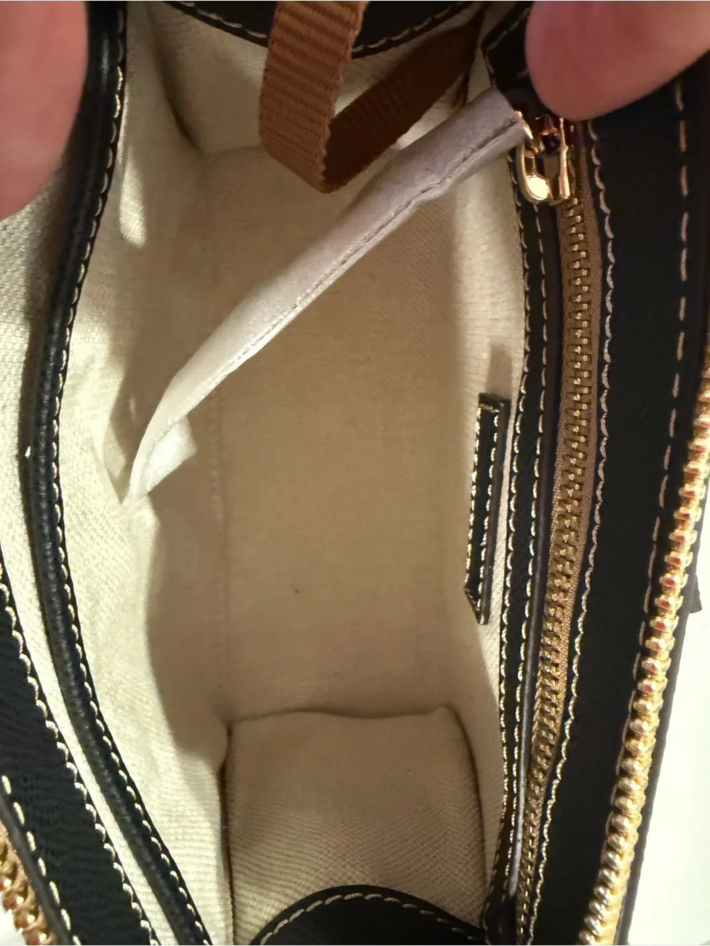 Dooney & Bourke Alpine Janine Crossbody 20 NWT